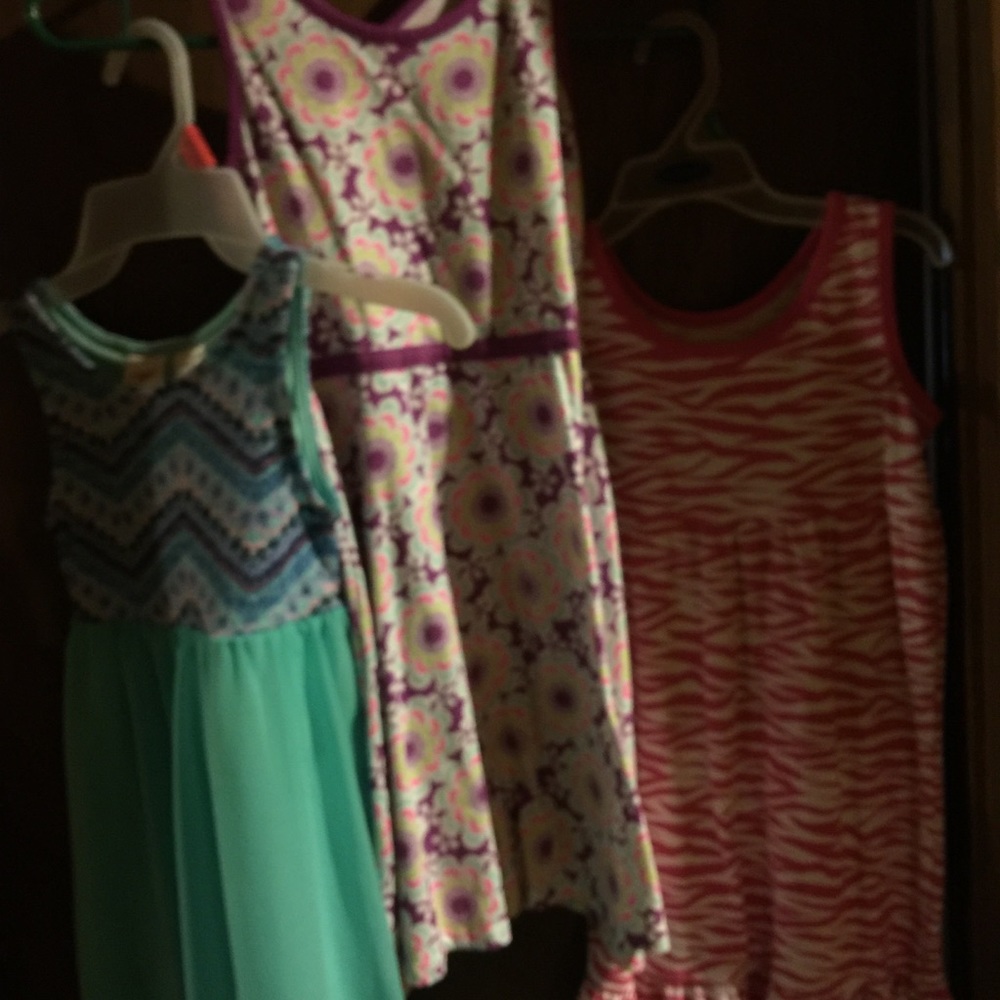 Girls dresses